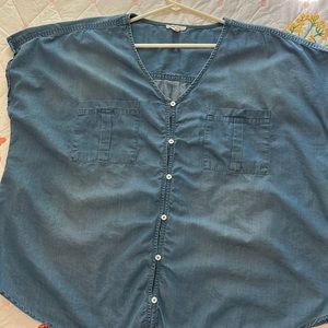 Sold Two Maurice’s Summer Tops. Size 2x Cotton